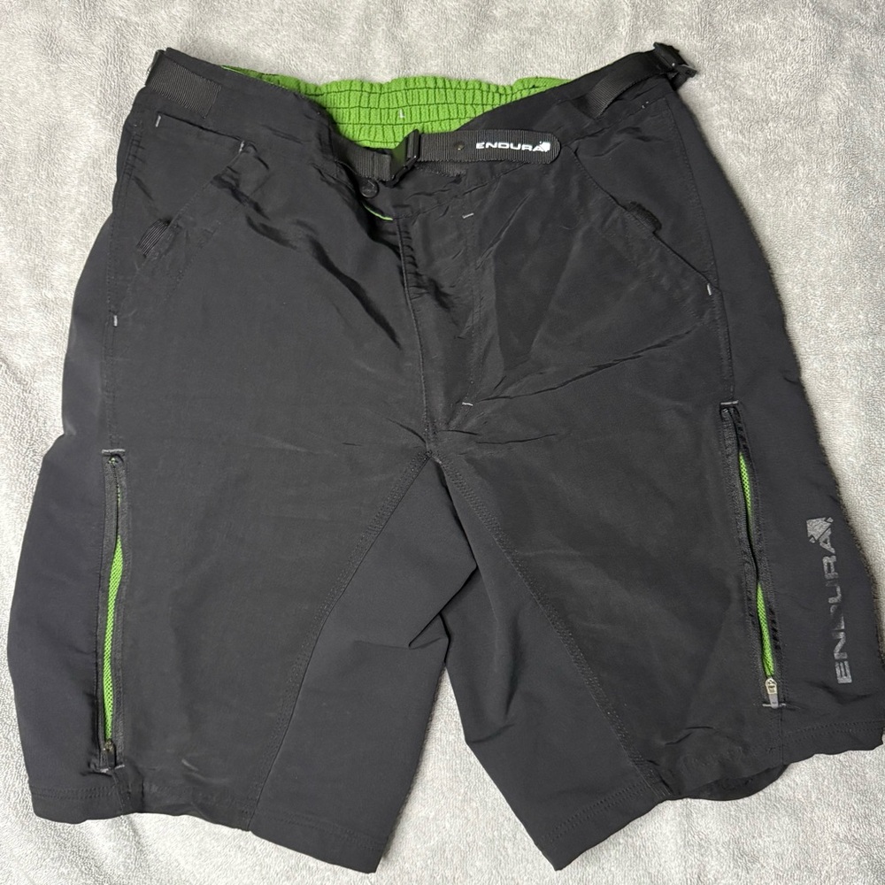Endura‎ Mountain Bike Shorts Mens Large Black Cycling